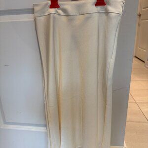 Sezane Sandy Ecru Skirt, size 4, Mint Condition